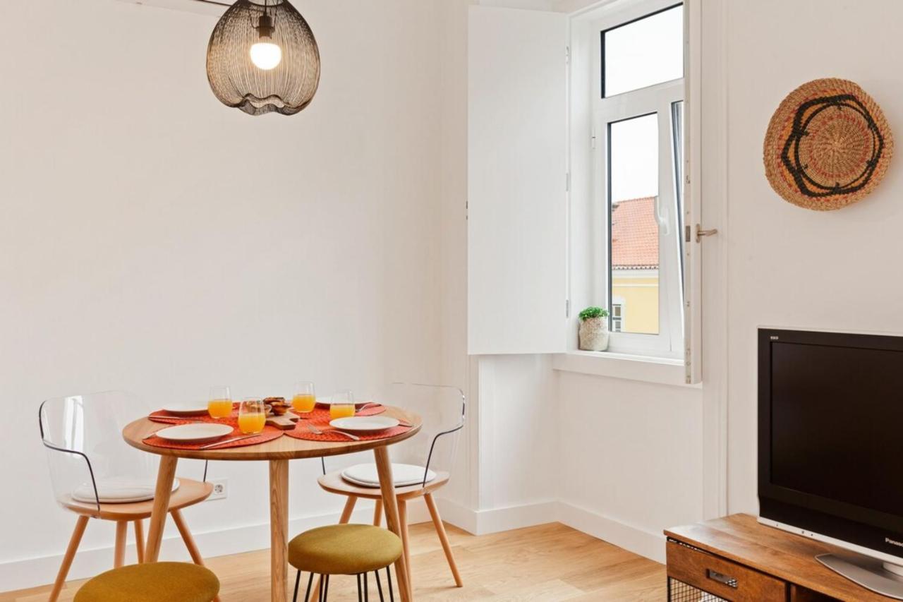 Apartamento Modern Portuguese 1bed Flat In Belém